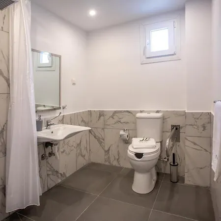 Privileged Aparthotel *