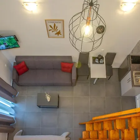 Privileged Aparthotel Néa Péramos