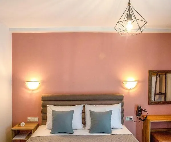 Aparthotel Privileged 4*